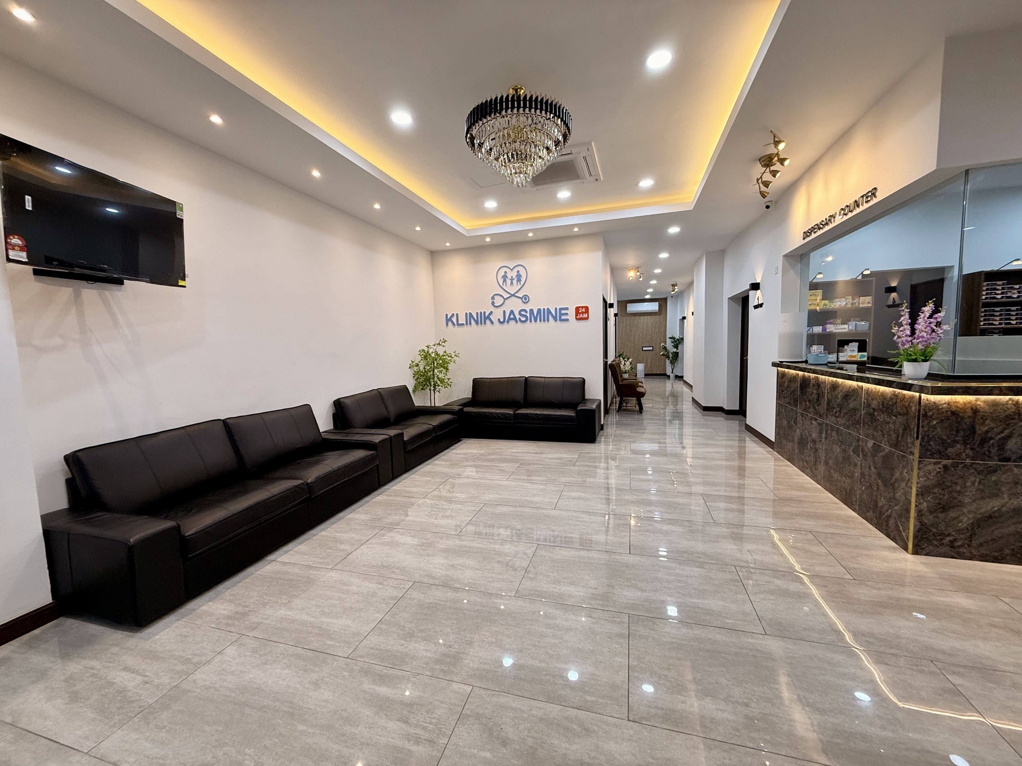 Klinik Jasmine 24 Jam Sungai Besi interior